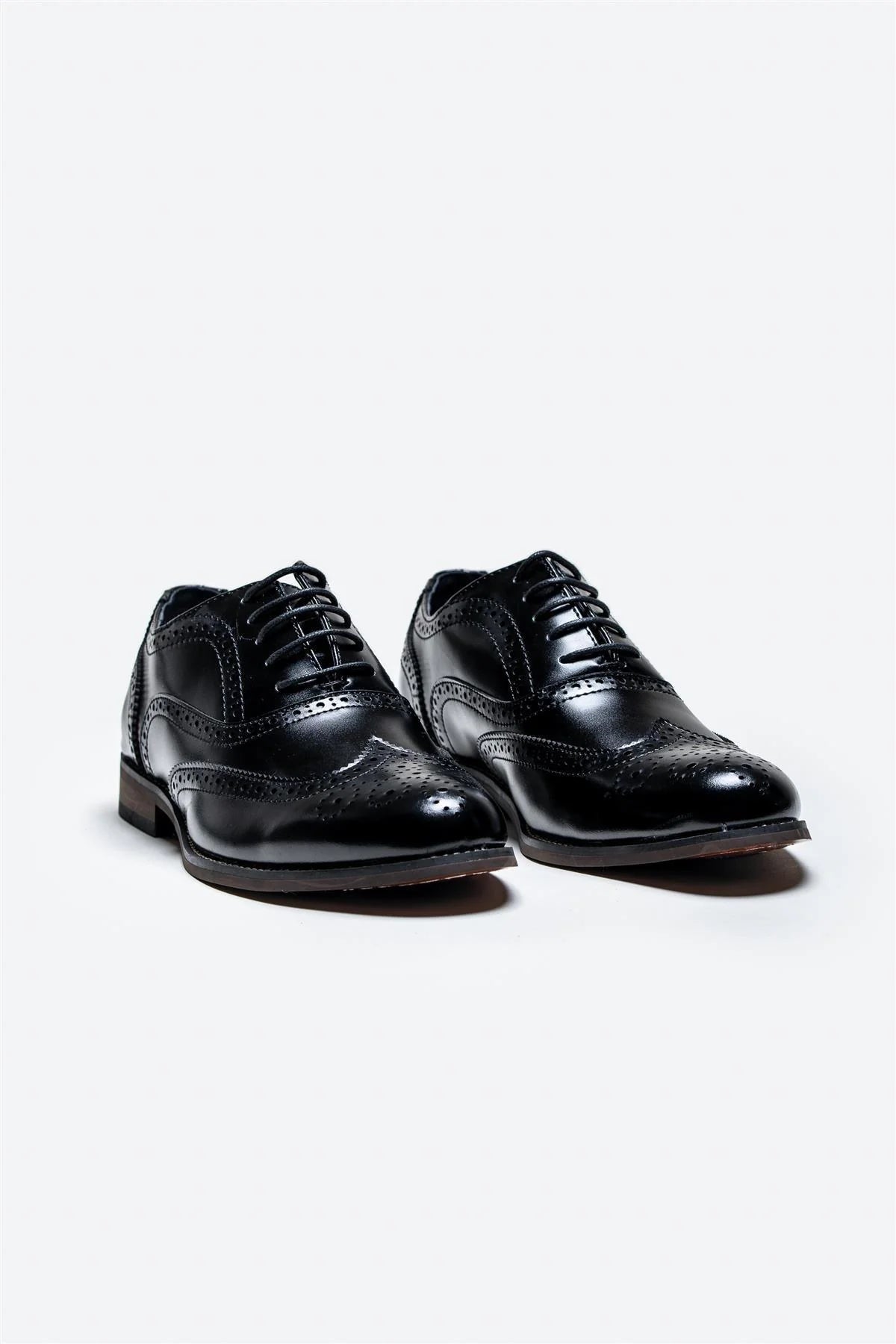 Cavani Clark Schoenen Black - Wingtip Brogue