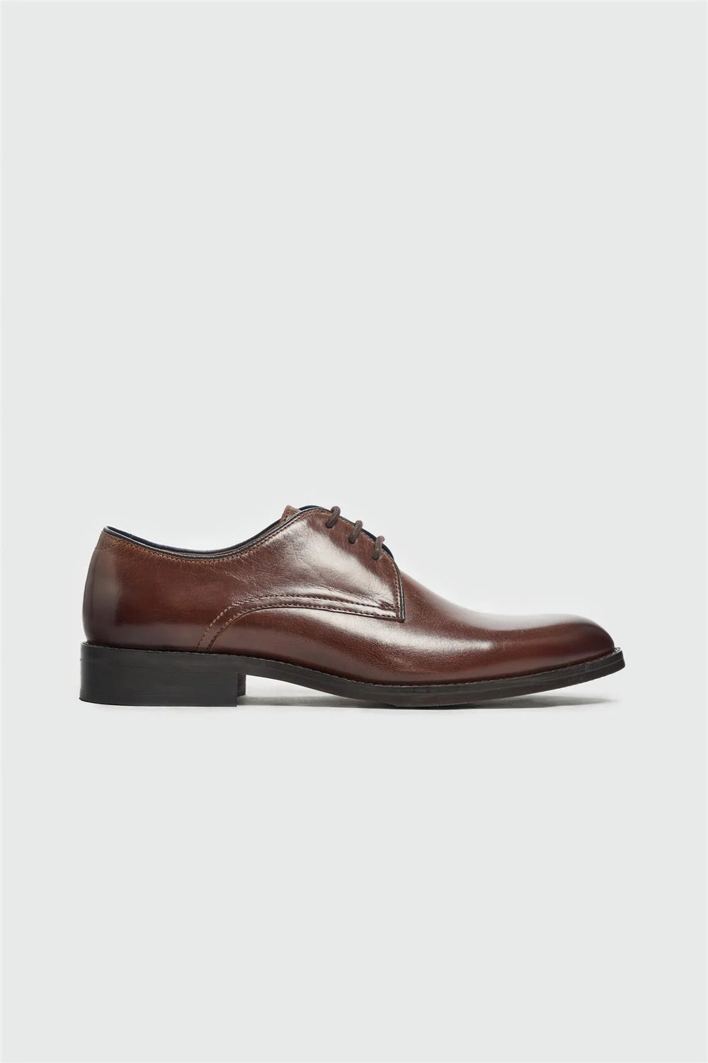 Cavani Taylor Schoenen Tan