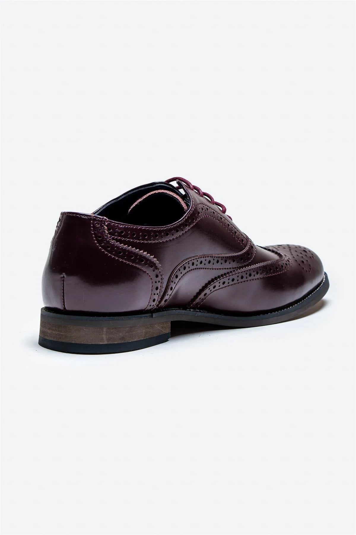 Cavani Clark Schoenen Wine - Wingtip Brogue