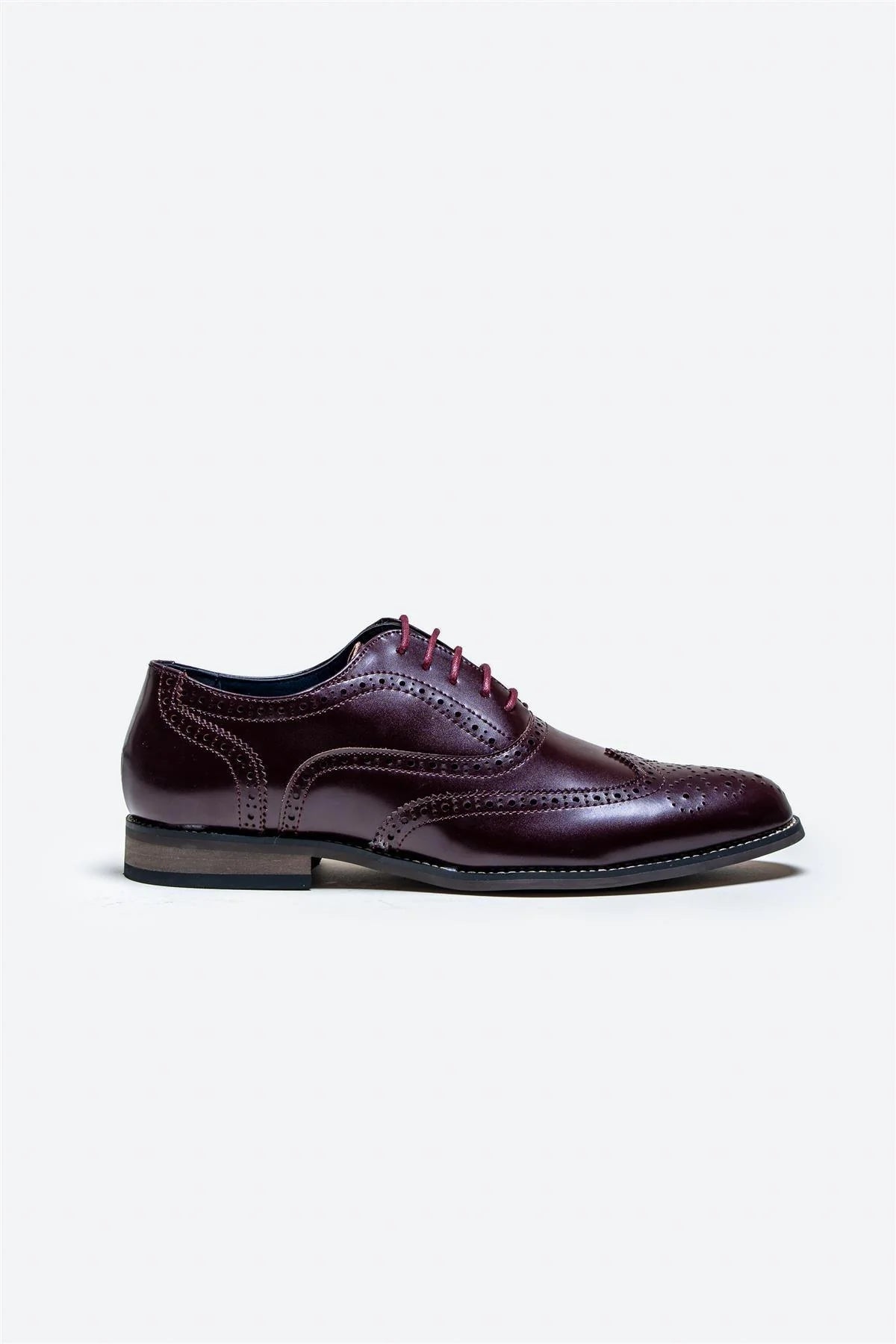 Cavani Clark Schoenen Wine - Wingtip Brogue