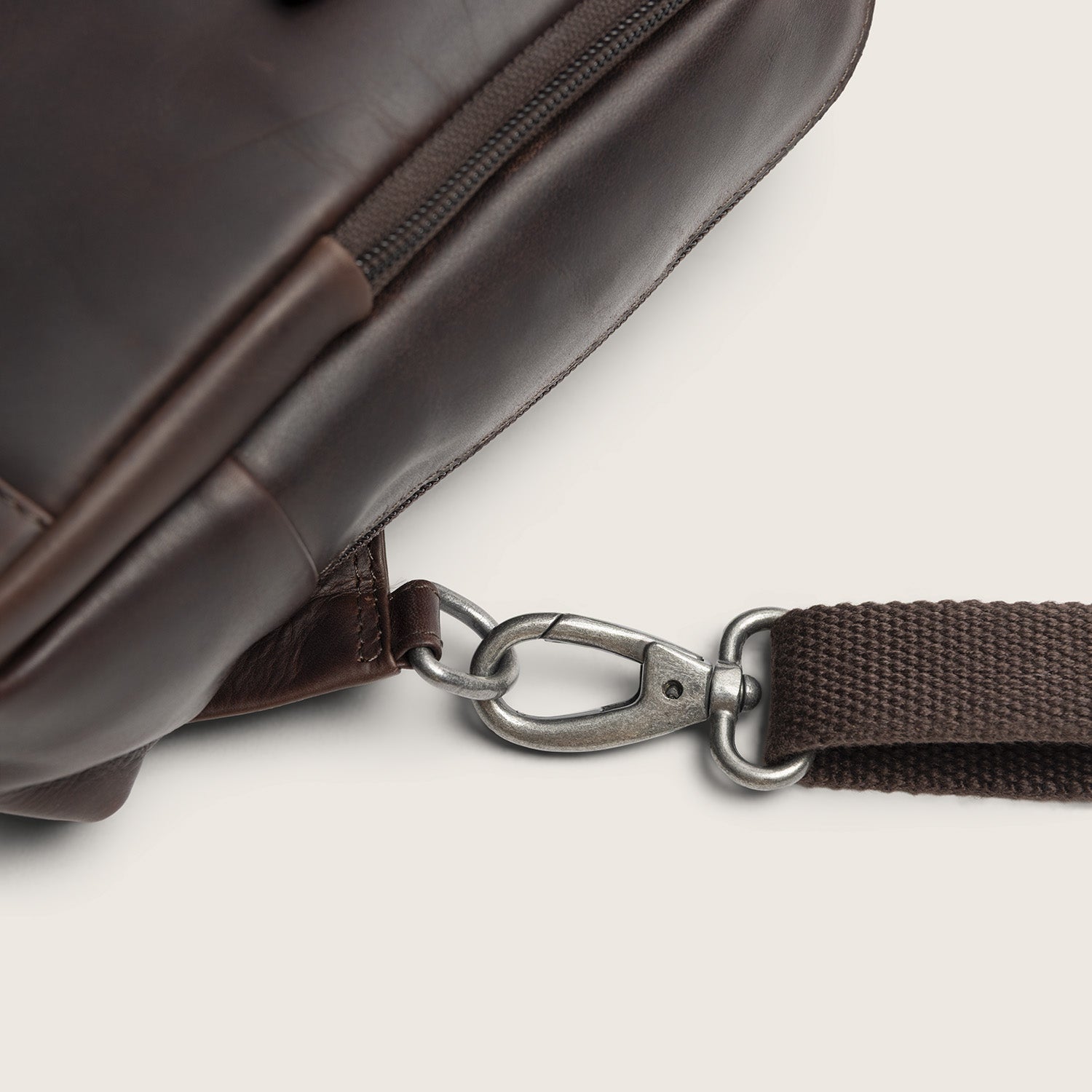 Leren Sling Bag Bruin Riga
