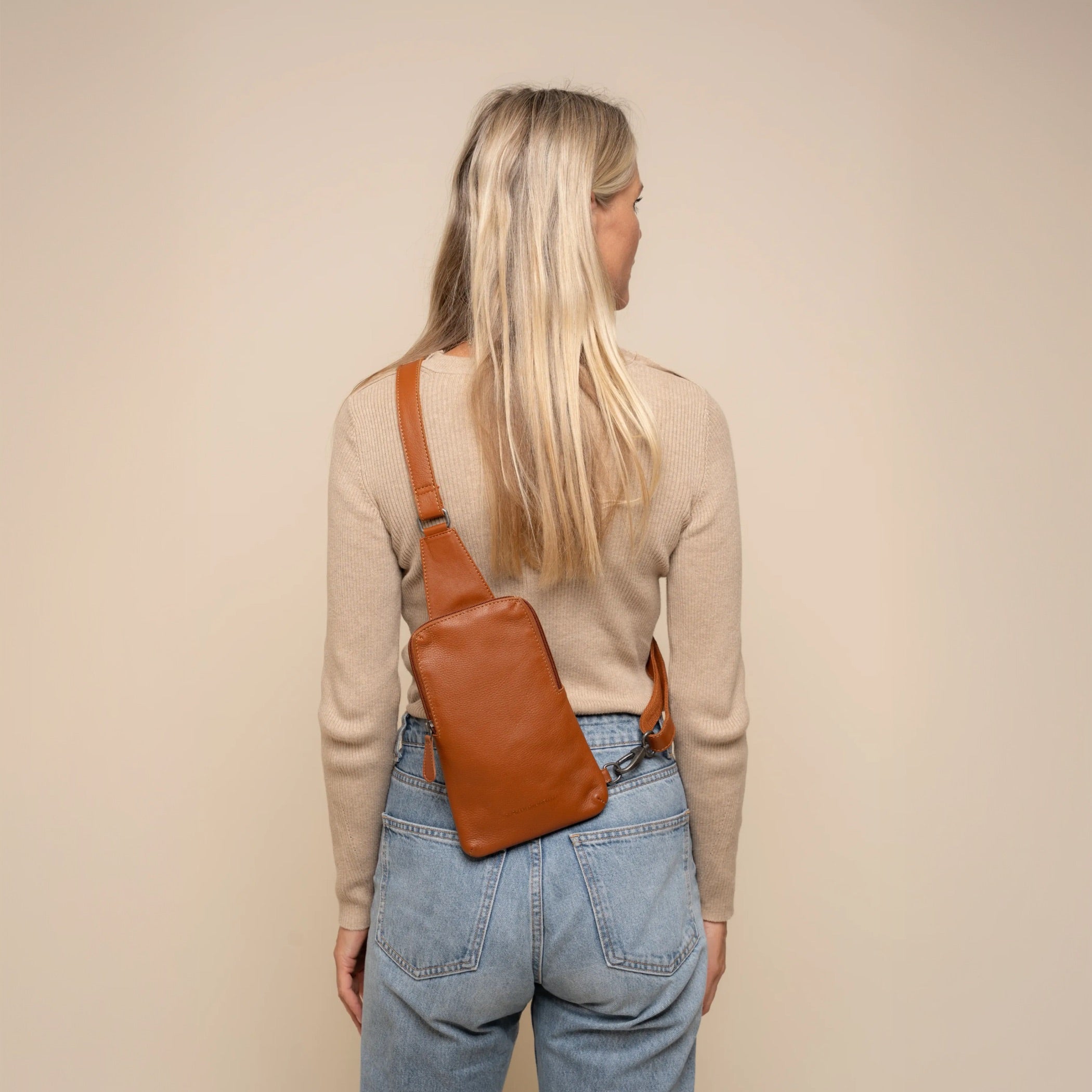 Leren Sling Bag Cognac Isley