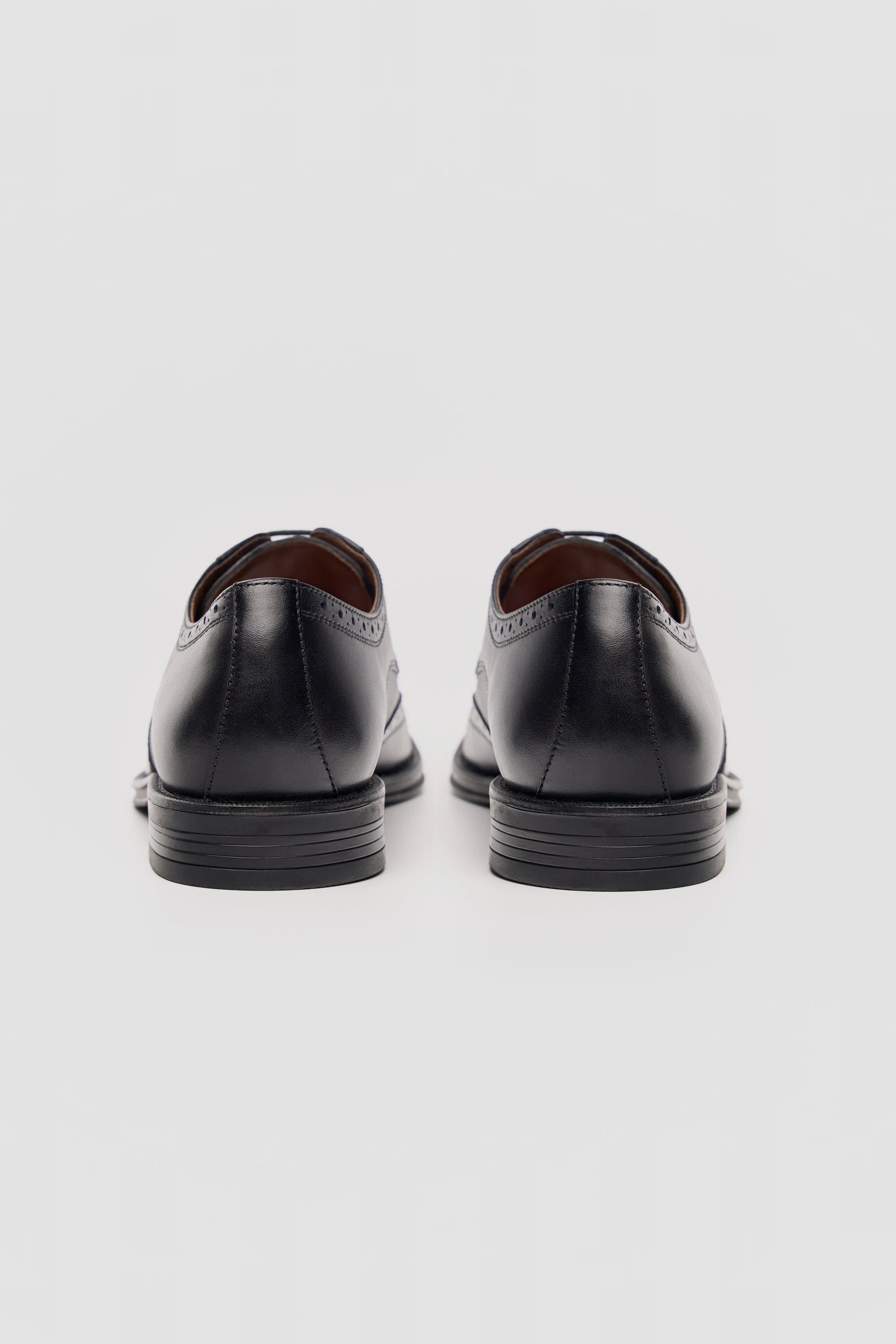 Cavani Lorenzo Schoenen Black - Wingtip Brogue