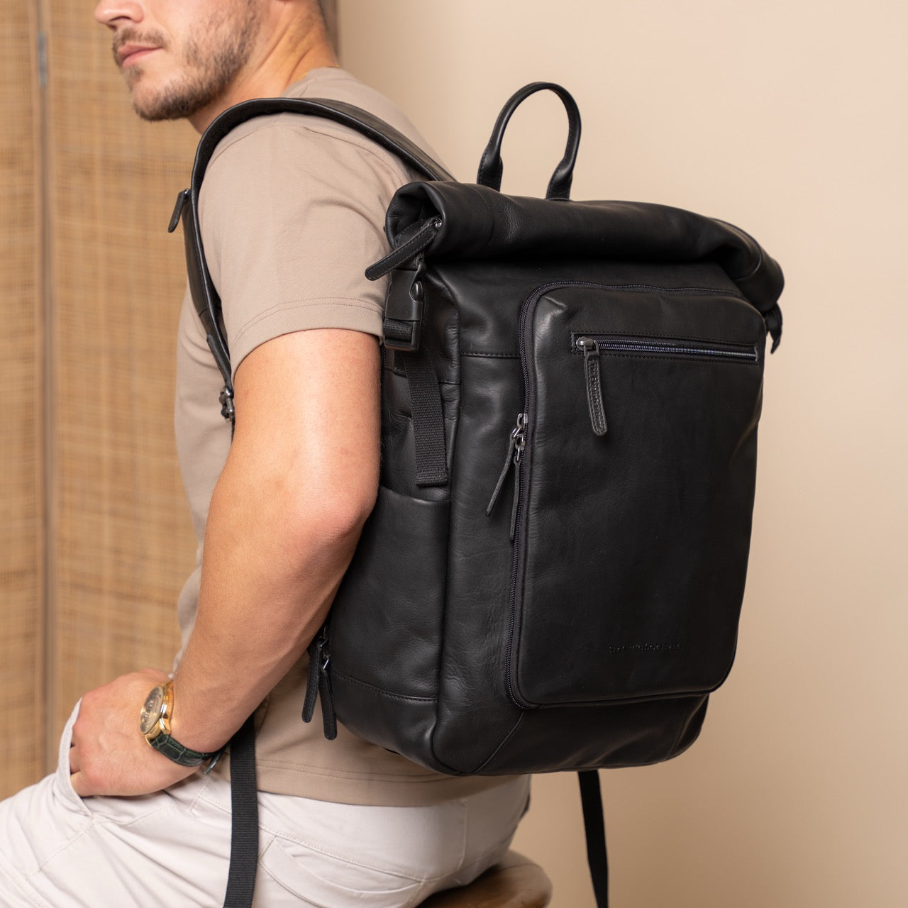 Leren Rolltop Rugzak Zwart Remo