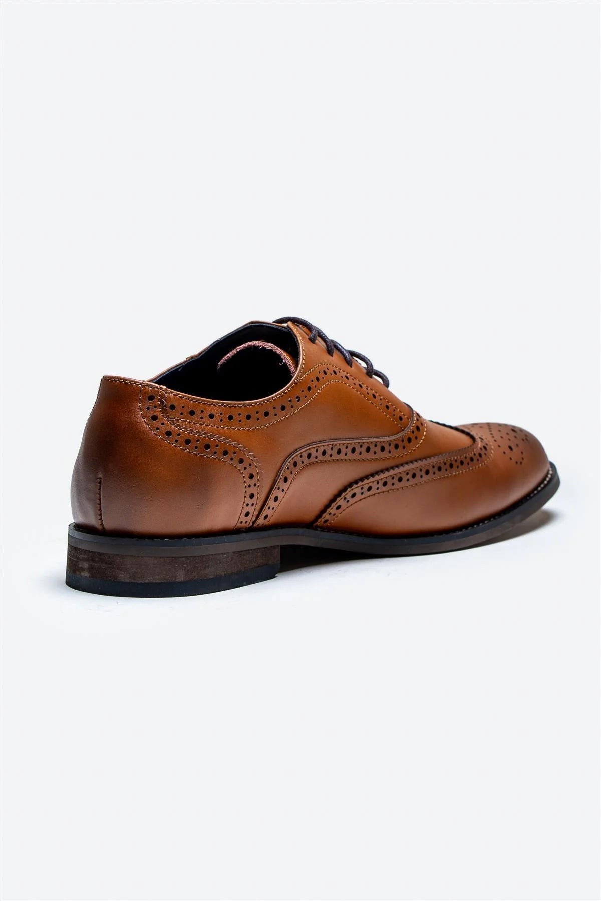 Cavani Clark Schoenen Lichtbruin - Wingtip Brogue