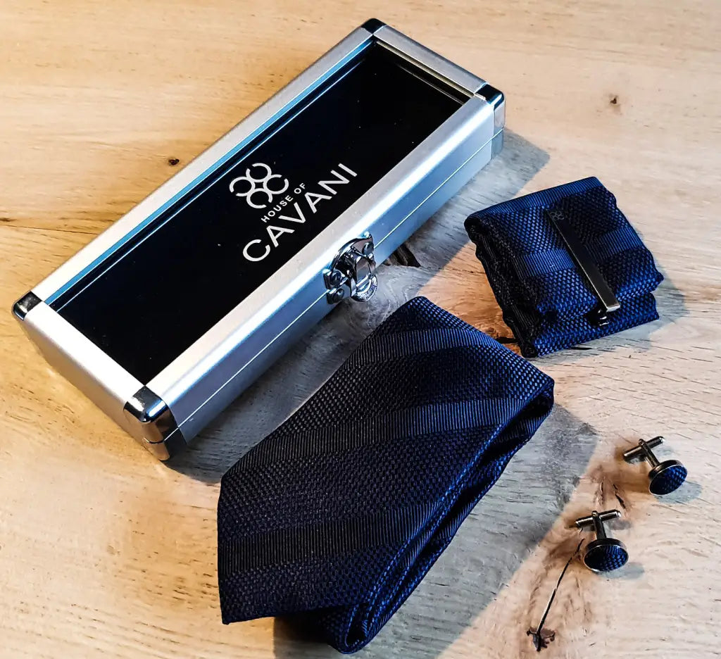 Cavani gentlemens set navy blue stropdas hankie clip