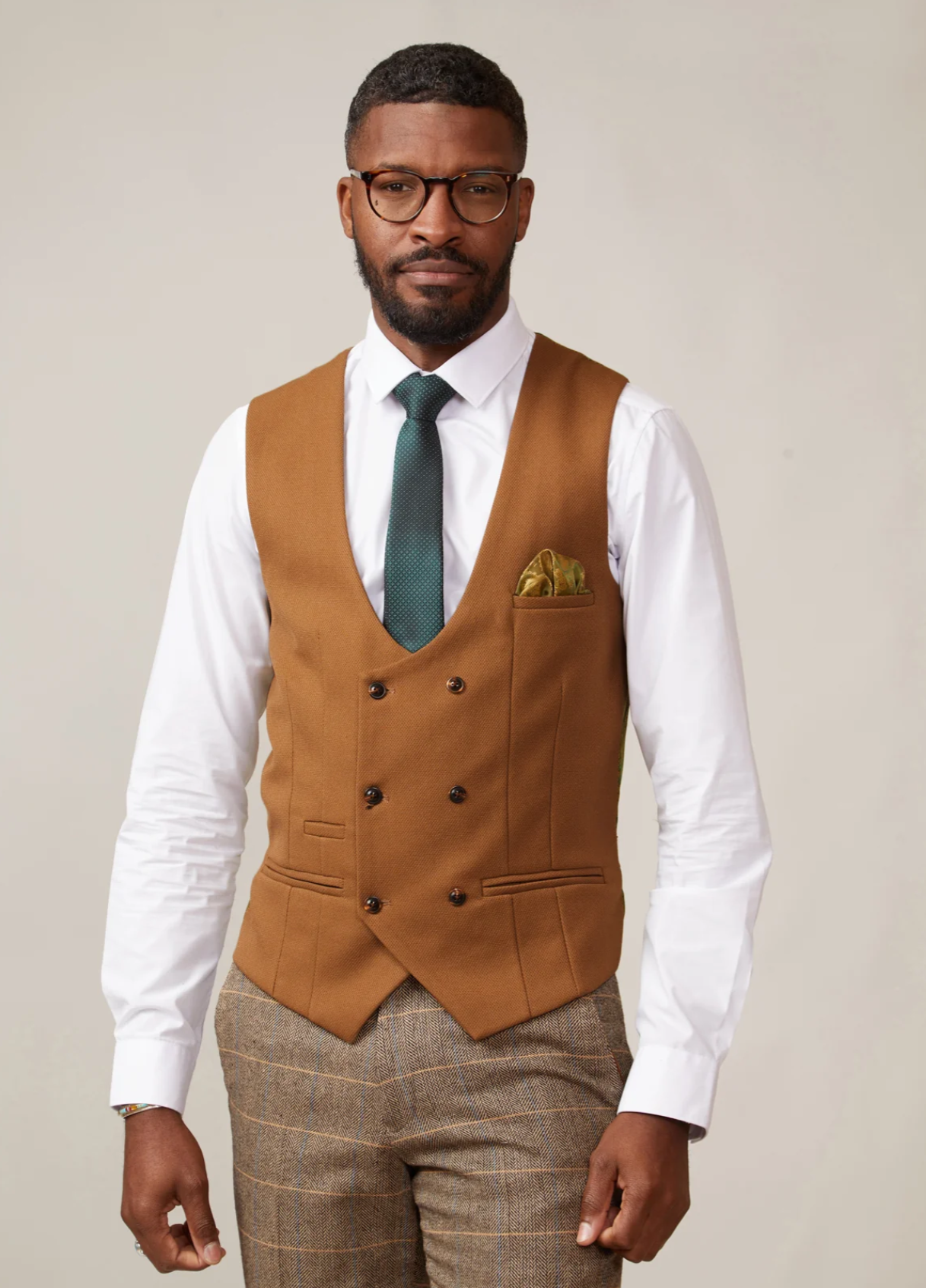 Kelvin Tan Gilet - Single Breasted