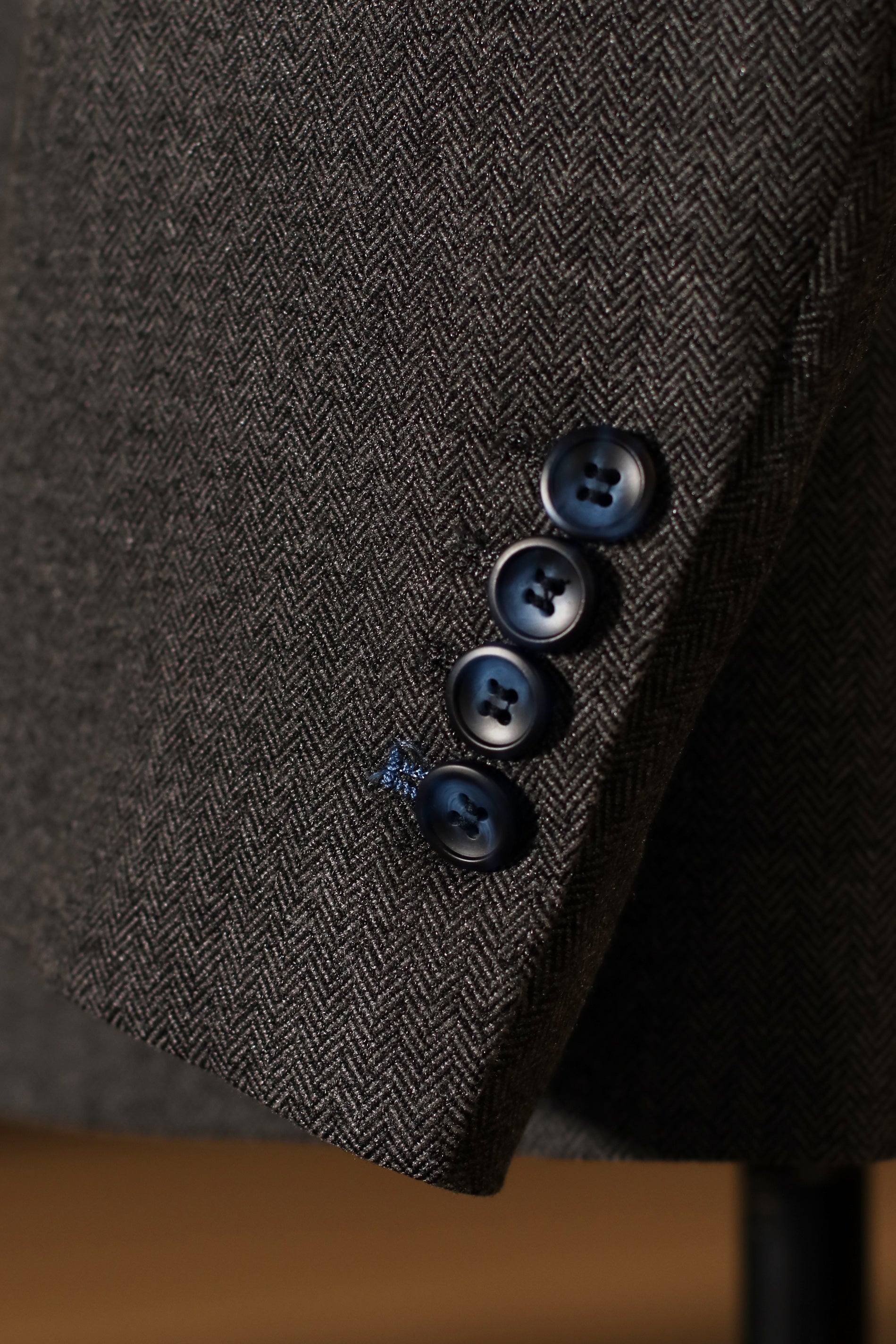 CASTLESON - Colbert Chief Grey